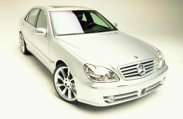 Mercedes S-Class W220 (98-05) Бампер LORINSER F01 передний