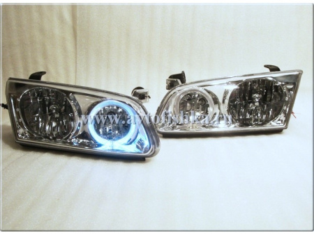 Toyota Camry (авг. 1999-2001) SXV2, MCV20 USA фары передние прозрачные хромированные со светящимися ободками.