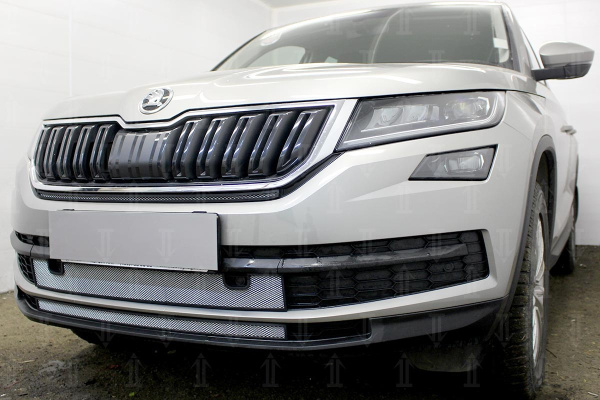 Skoda Kodiaq (16–) Защита радиатора, хром, низ (2 части)