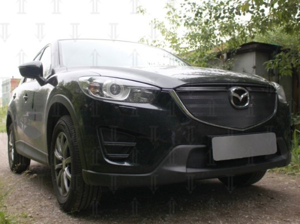 Mazda CX-5 (15–) Защита радиатора, чёрная, верх
