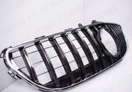 Mercedes-Benz CLS-Klasse W218 рестайлинг 2014 - 2017 Решетка радиатора AMG GT хром под камеру