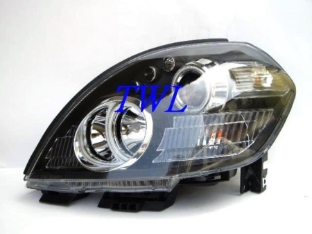 Nissan Teana (04-06) фары передние линзовые черные, со светящимися ободками, комплект 2 шт.