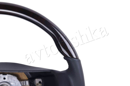 Mercedes W124, W126, W201, W140, W210 (96-99) руль спортивный анатомический, отделка - черная кожа с деревянными вставками.