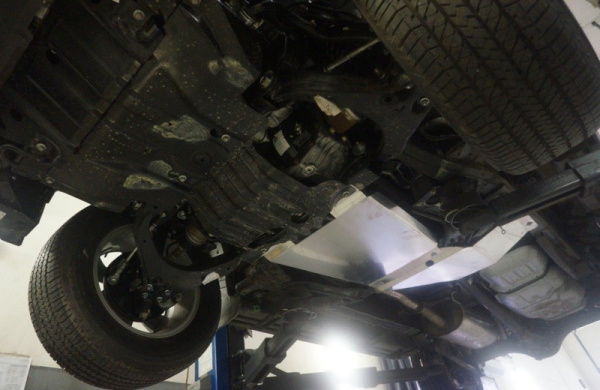 Chevrolet TrailBlazer (12–16) Защита АКПП + РК из 2-х частей, алюминий (V-2.8TD)