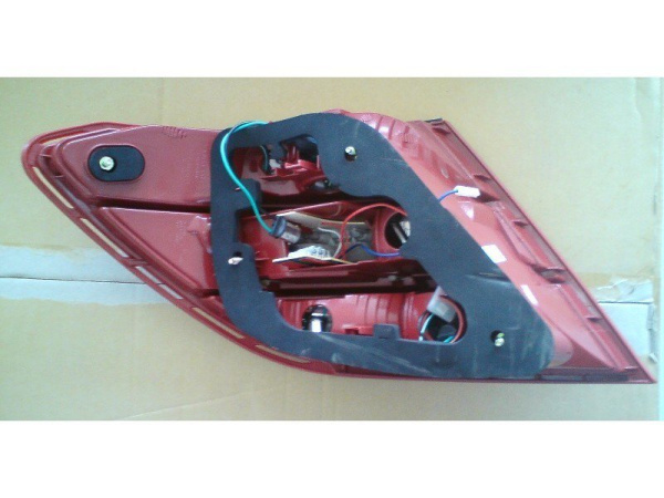 Mercedes C-class W204 (05-) фонари задние светодиодные красно-хромированные, комплект 2 шт.