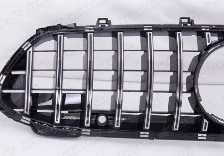 Mercedes-Benz AMG GT C190 рестайлинг 2017-н.в. Решетка радиатора хром