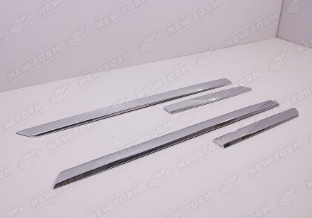 Toyota Land Cruiser LC 300 2021 - н.в. Молдинги