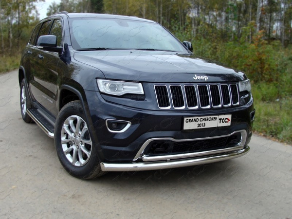 Jeep Grand Cherokee (13–) Пороги с площадкой (нерж. лист) 60,3 мм