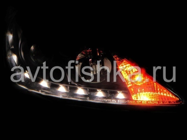 Toyota Camry 30 (02-06) UAE, Europe, USA фары передние линзовые хромированные с подсветкой DRL, комплект 2 шт.