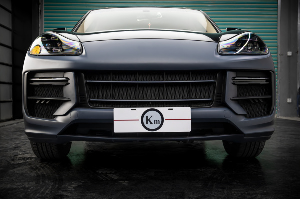 Рестайлинг комплект для Porsche Cayenne 957 (07-10) передний, стиль E3 2023+