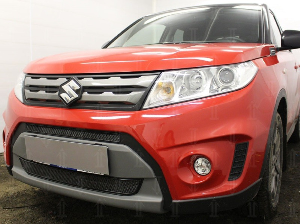 Suzuki Vitara (15–) Защита радиатора Premium, чёрная (2 части)