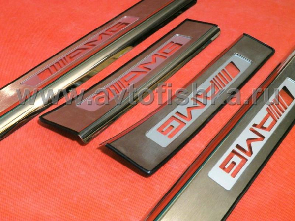 Mercedes C-class W203 накладки порогов дверных проемов из нержавеющей стали с надписью "AMG", комплект 4 шт.