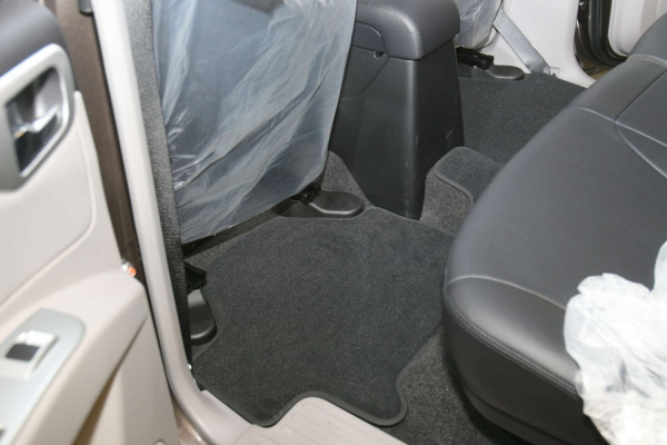 Коврики в салон MITSUBISHI Pajero Sport 2008->, внед., 5 шт. (текстиль)