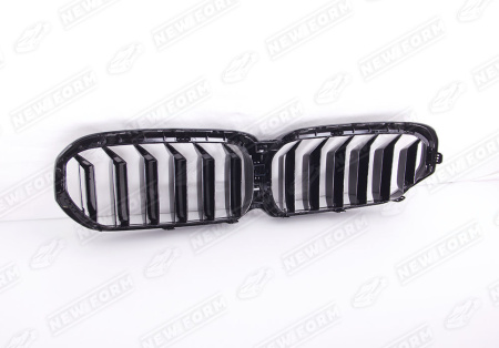 BMW 5 серия G30/G31 рестайлинг 2020 - н.в. Решетка радиатора черная M5