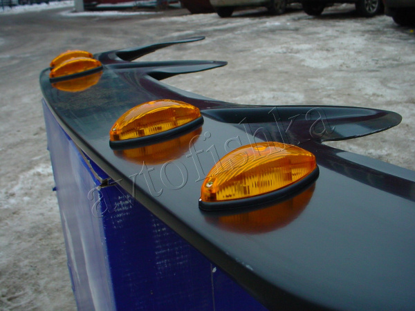 Toyota Land Cruiser 100, Lexus LX470 (98-07) козырек (спойлер) над лобовым стеклом, под покраску