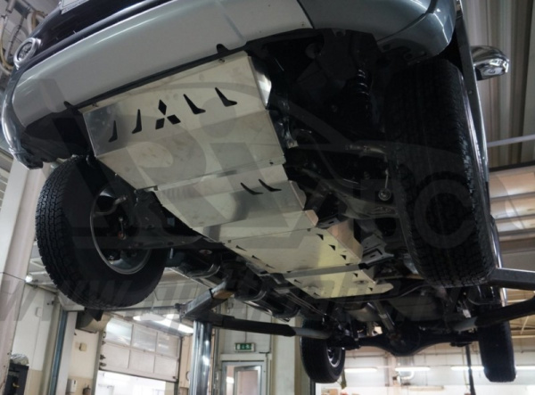 Mitsubishi L200 (15–) Защита днища, из 4 частей, алюминий (V-все, КПП-все) (радиатор,картер, КПП, РК)