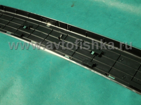 Mercedes-Benz GL (09-) накладка заднего бампера из нержавеющей стали, верхняя, хромированная