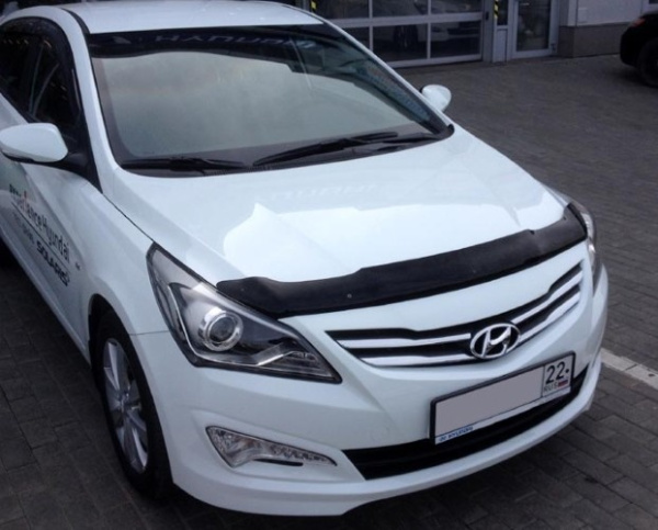 Hyundai Solaris (14–) Дефлектор капота, темный