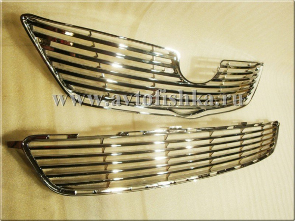 Toyota Corolla (06-) решетка радиатора и переднего бампера хромированные, комплект 2 шт.