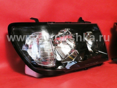 Toyota Land Cruiser 100 (98-05) фары передние черные глянцевые, с совмещенными поворотниками, комплект 2 шт.