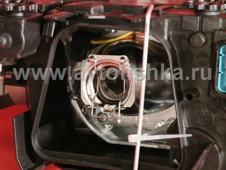 BMW 7 E38 (99-01) фары передние линзовые черные, с корректором, со светящимимся ободками, с тонированными поворотниками, комплект 2 шт.