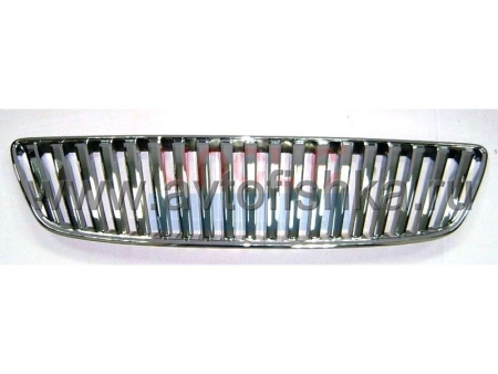 Lexus GS300 (98-) решетка радиатора хромированная, вертикальный дизайн.