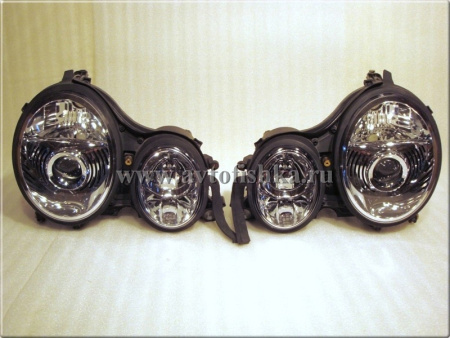 Mercedes E W210 (95-99) фары передние линзовые хромированные с перфорацией, дизайн AMG, комплект 2 шт.