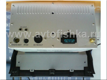 Mitsubishi Outlander XL автомагнитола, головное устройство 2 din.