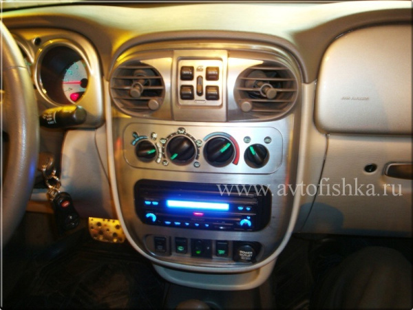 Chrysler PT Cruiser (01-05) декоративные накладки салона алюминиевые, комплект 19 предметов.