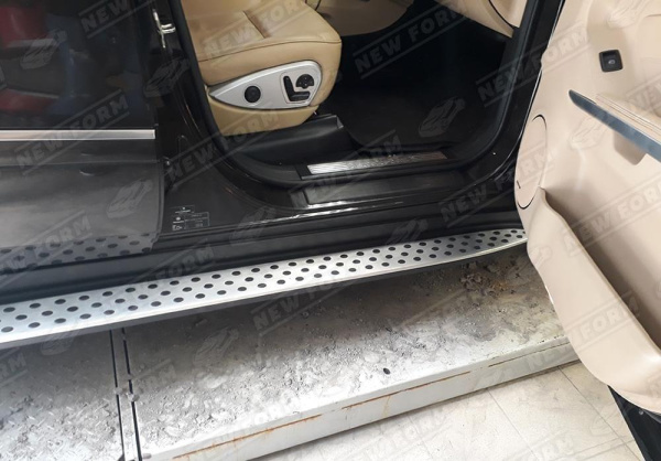 Mercedes-Benz GL-Klasse X164 рестайлинг 2009 - 2012 Пороги