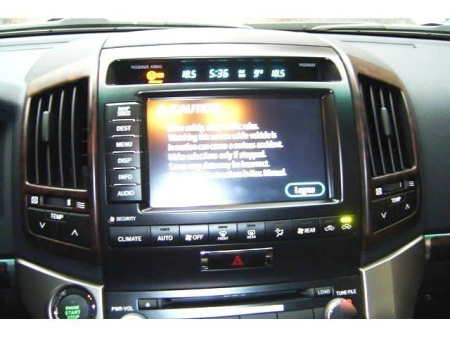 Toyota Land Cruiser 200 (08-) декор салона авто под дерево, дизайн под черное дерево, комплект 10 предметов