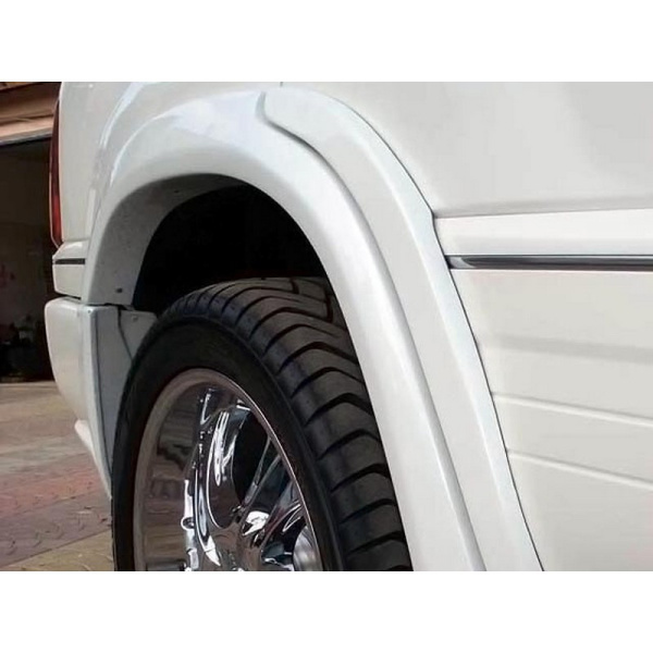 Обвес Red Aleti для тюнинга Lexus LX 470