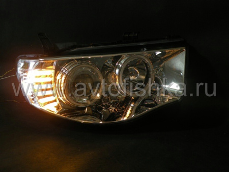 Mitsubishi L200 Triton (2005-) фары передние линзовые хромированные, со светящимися ободками, комплект 2 шт.