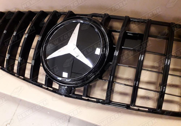 Mercedes-Benz GLS-Klasse X166 2015 - 2019 Решетка радиатора Panamerica черная