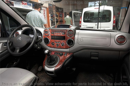 Peugeot Partner 2008-UP декоративные накладки (отделка салона) под дерево, карбон, алюминий