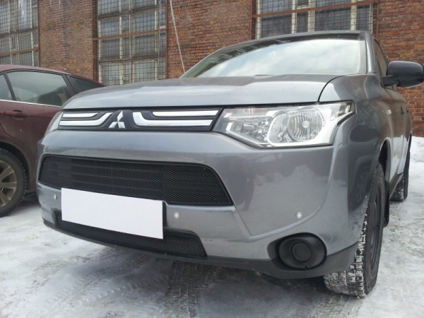 Mitsubishi Outlander (12–13) Защита радиатора, чёрная (2 части)