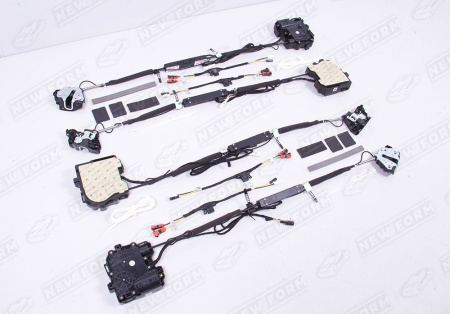 Toyota Land Cruiser Prado LC 150 (2 рестайлинг) 2017 - н.в. Доводчики дверей