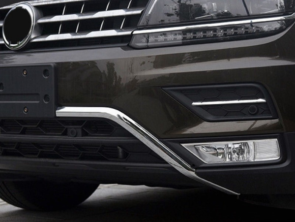 Volkswagen Tiguan (17–) Молдинги переднего бампера, 2 части,хром