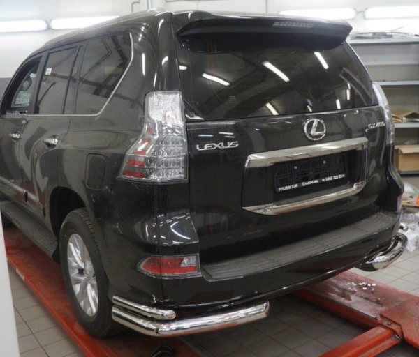 Lexus GX (13–) Защита заднего бампера уголки d 76/42 мм, нерж.