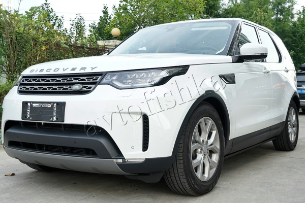 Land Rover Discovery (17-) штатные выезжающие электропороги автоматические
