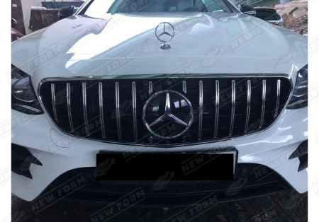 Mercedes-Benz E-Klasse C238 2016 - 2020 Решетка радиатора AMG GT хром