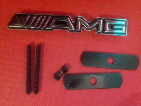 Табличка AMG на кузов или в салон автомобилей Mercedes-Benz