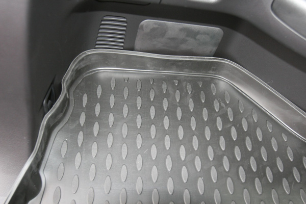 Коврик в багажник TOYOTA Highlander, 2012-2014 внед. 5/7 мест длин. (полиуретан)