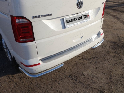 Volkswagen Multivan; Transporter (15–) Накладка на задний бампер (лист шлифованный с надписью Multivan)