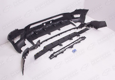 Toyota Land Cruiser LC 300 2021 - н.в. Передний бампер
