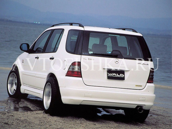 Mercedes ML-Class W163 (97-01) Расширители арок WALD (комплект, 4 части)