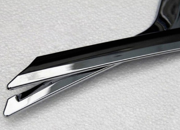 Nissan X-Trail (14–) Декоративная накладка на решетку радиатора, 2 части, хром