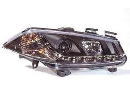 Renault Megane (03-) фары передние линзовые, черные