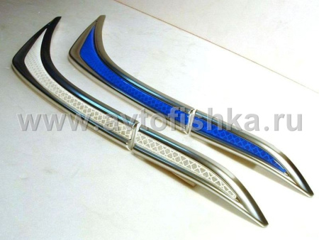 Toyota Corolla (06-) накладки передних фар, реснички, комплект 2 шт.