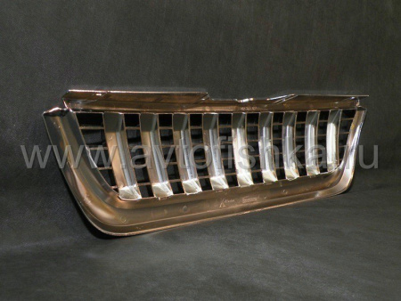 Ford Explorer (02-05) радиаторная пластиковая решетка хромированная.